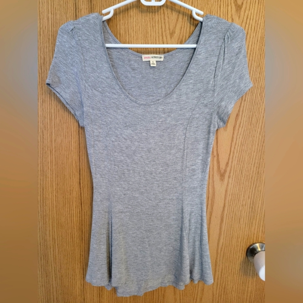 Zenana Outfitters Short Sleeve Top